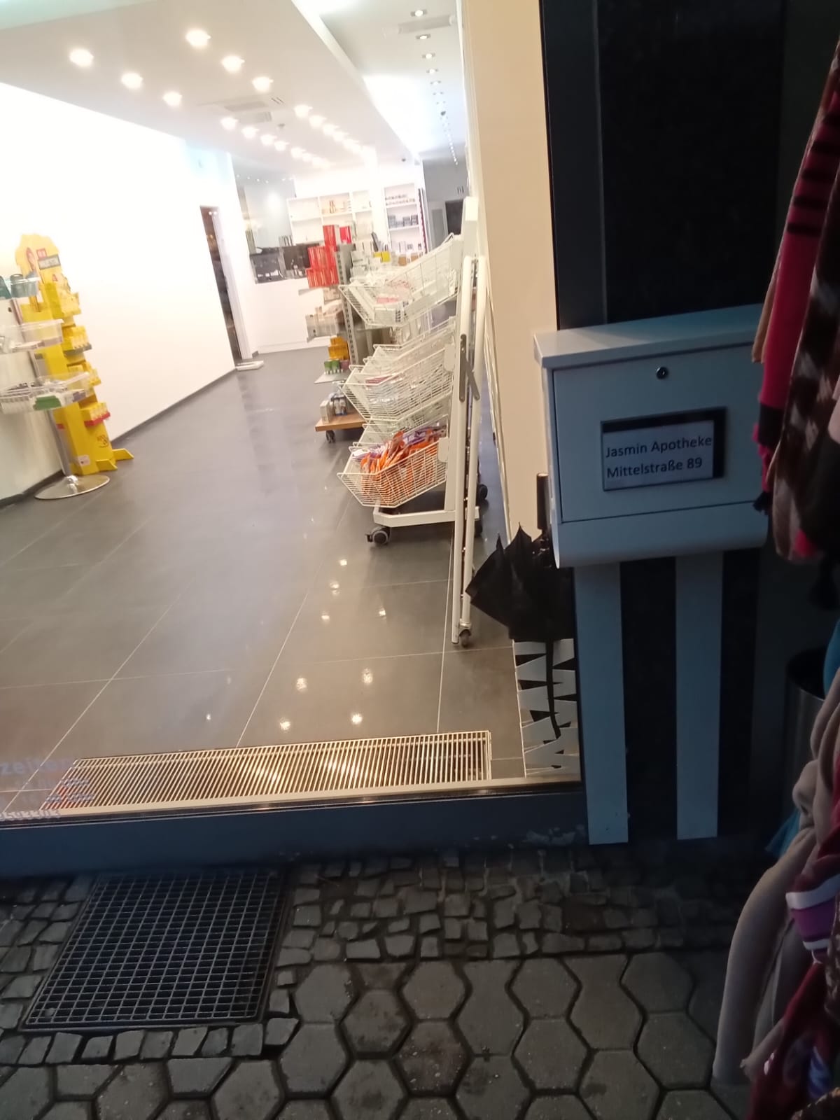 gp_69eec75441051